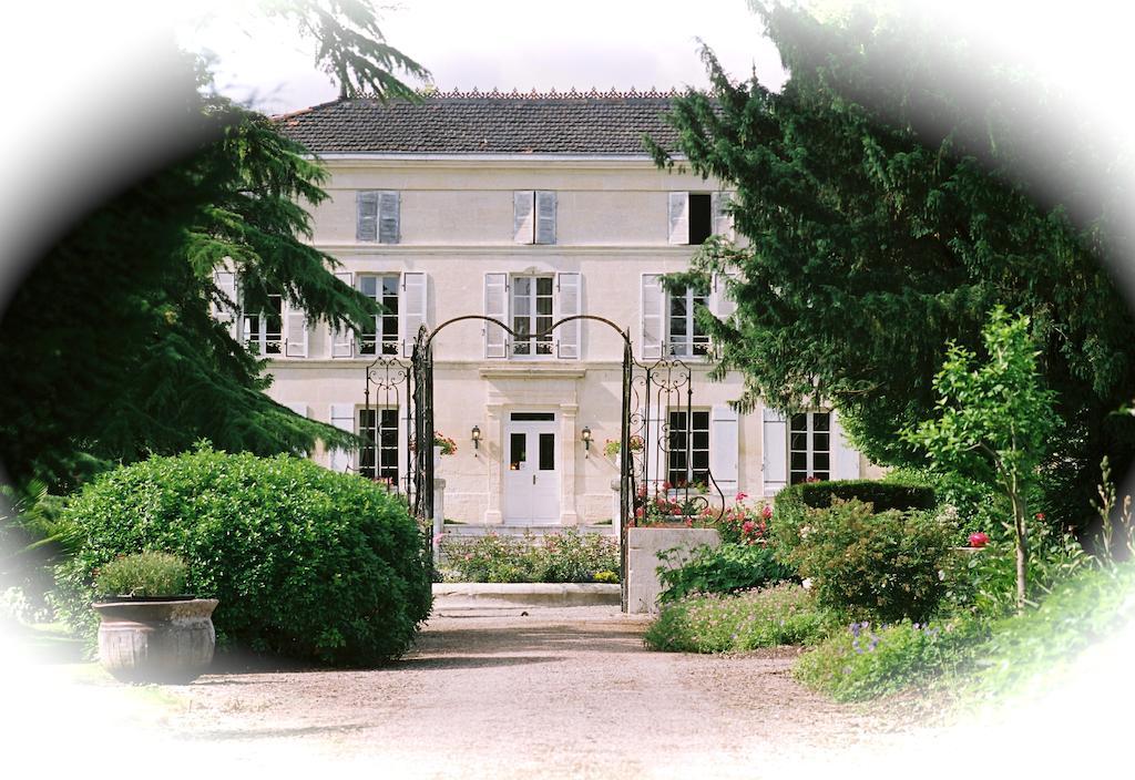 Chateau De Mesnac Εξωτερικό φωτογραφία
